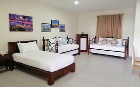Nirvana Resort Puerto Galera