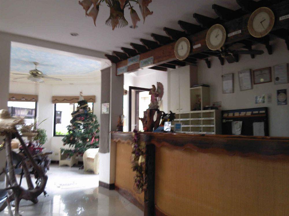 Nirvana Resort Puerto Galera Extérieur photo