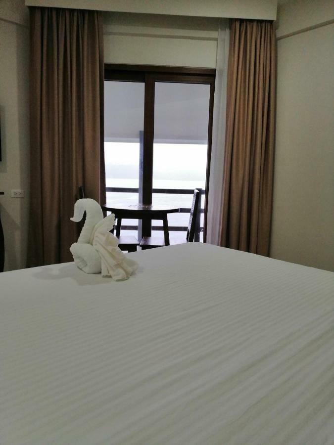 Nirvana Resort Puerto Galera Extérieur photo