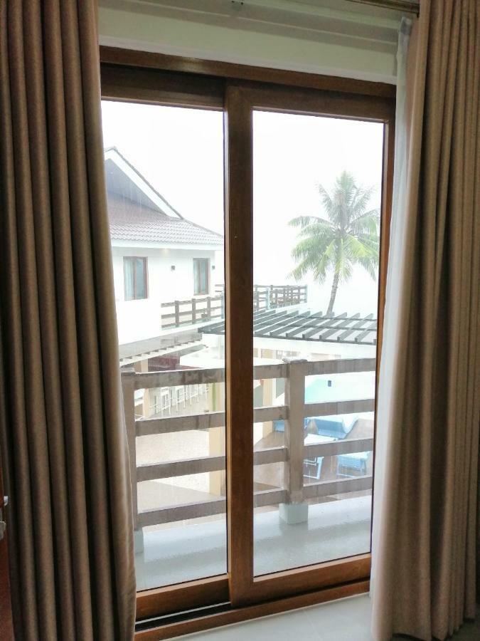 Nirvana Resort Puerto Galera Extérieur photo