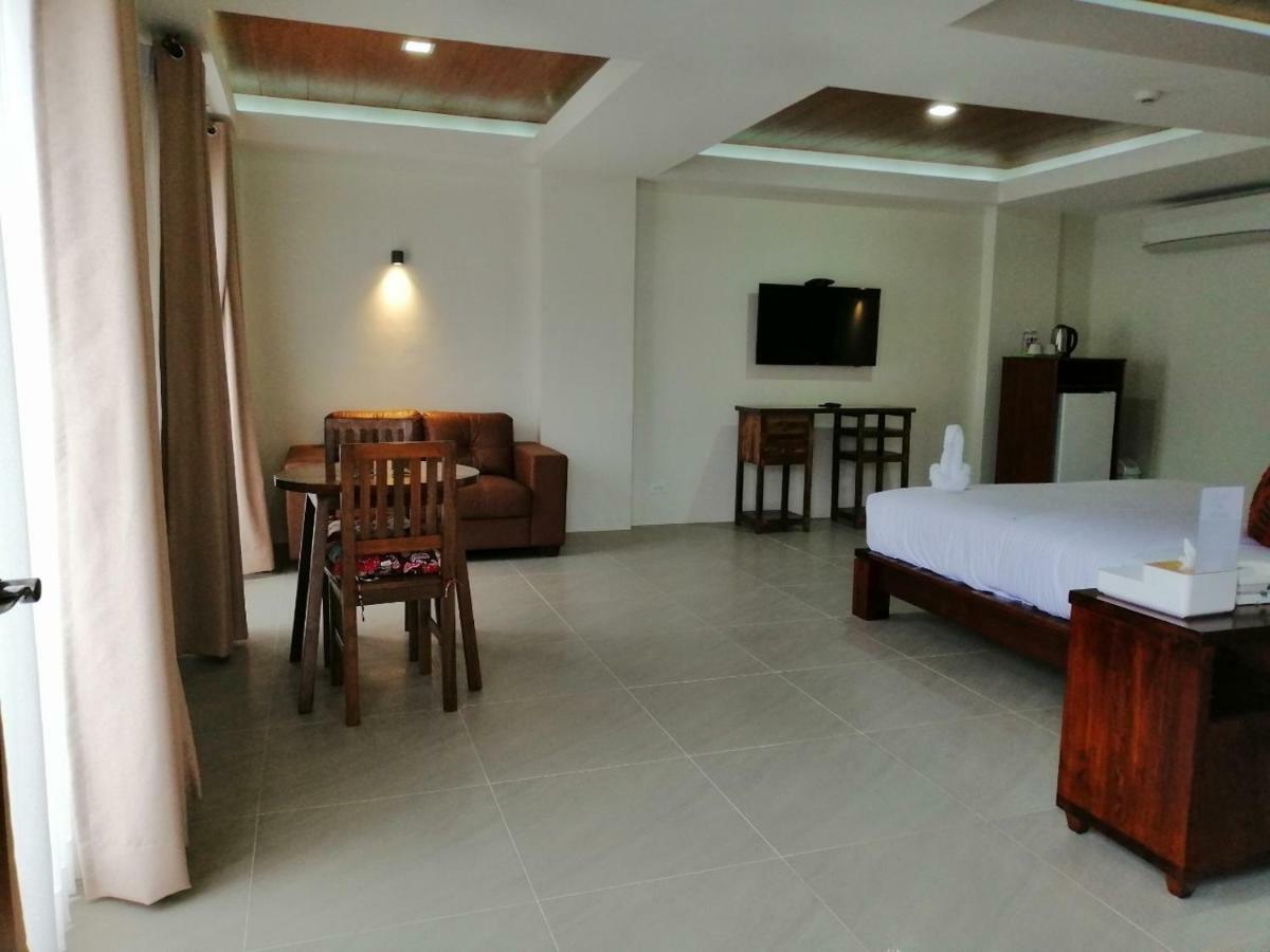 Nirvana Resort Puerto Galera Extérieur photo