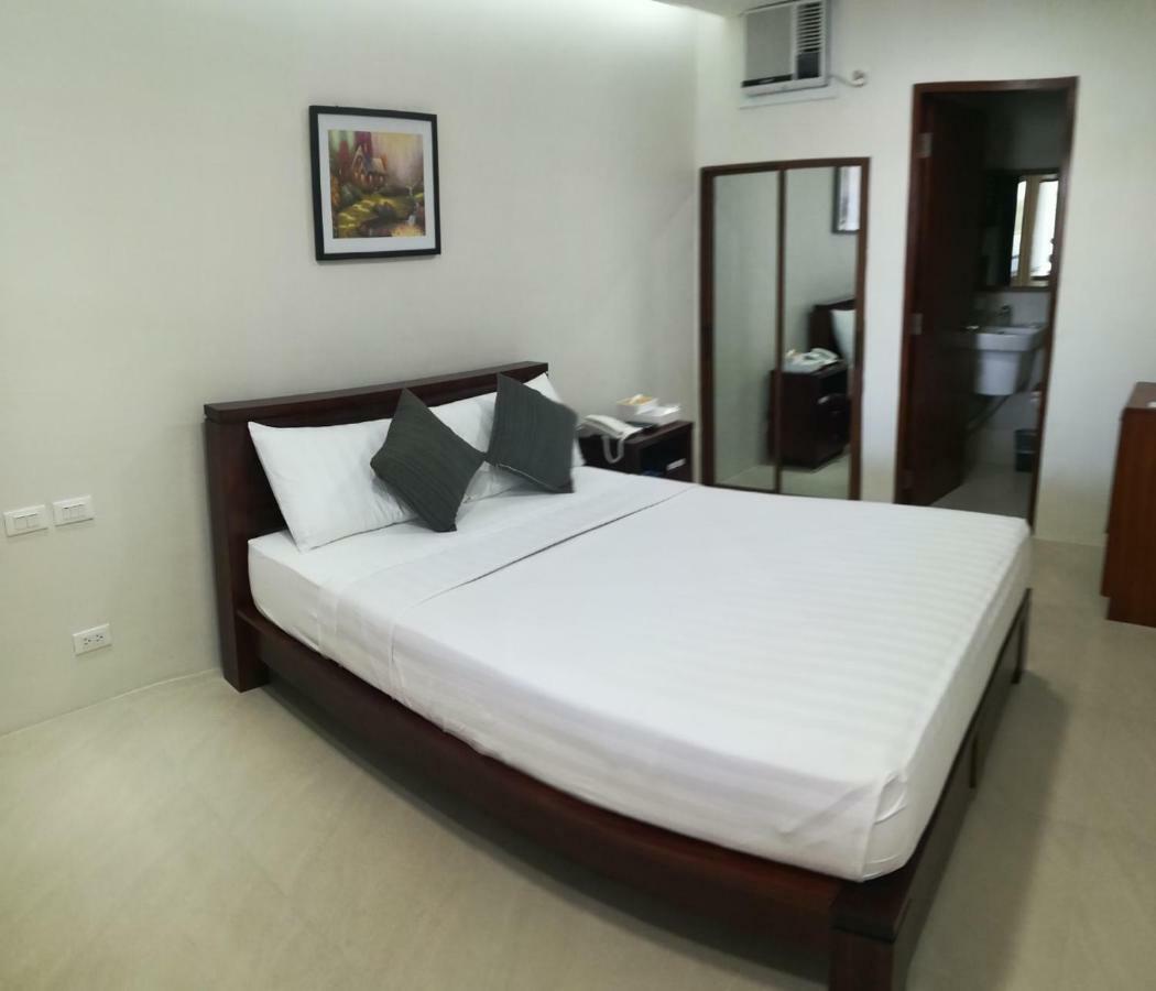 Nirvana Resort Puerto Galera Extérieur photo